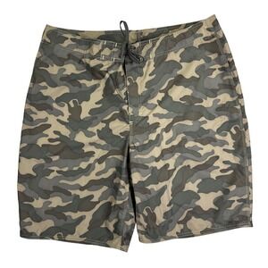Old Navy‎ Shorts Mens XXL Camouflage Camo Swim Trunks Board Shorts